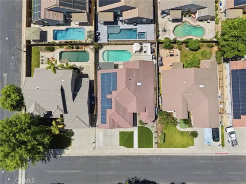 View/Area - 1740 N Mckelvy Ave, Clovis, CA 93619 photo 2 of 14