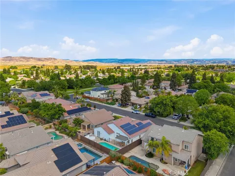 View/Area - 1740 N Mckelvy Ave, Clovis, CA 93619 photo 11 of 14