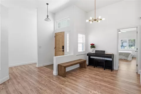 Entry Way - 1740 N Mckelvy Ave, Clovis, CA 93619 photo 3 of 4