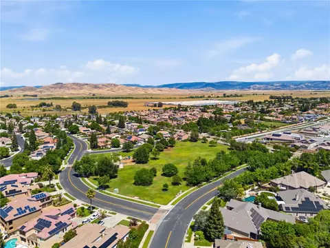 View/Area - 1740 N Mckelvy Ave, Clovis, CA 93619 photo 14 of 14