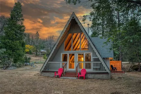 5974 Evergreen Ln, Mariposa, CA 95338