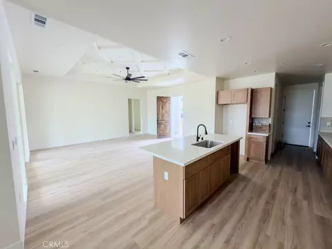 Living - 181 Grace Ct, Lemoore, CA 93245 photo 3 of 4