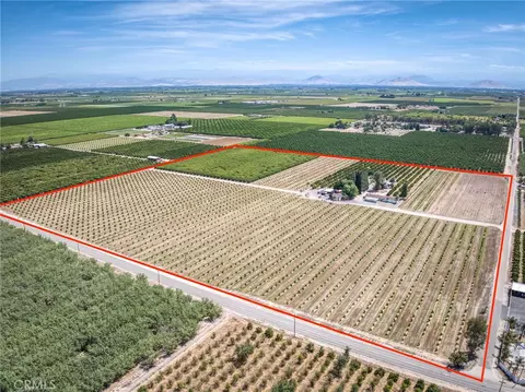 7126 E Muscat, Fresno, CA 93725