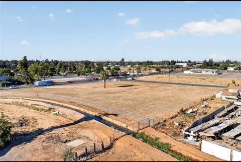 3433 W Clinton Ave, Fresno, CA 93722
