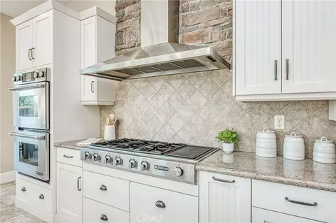 Kitchen - 14209 Academy Oaks Ln, Clovis, CA 93619 photo 6 of 6