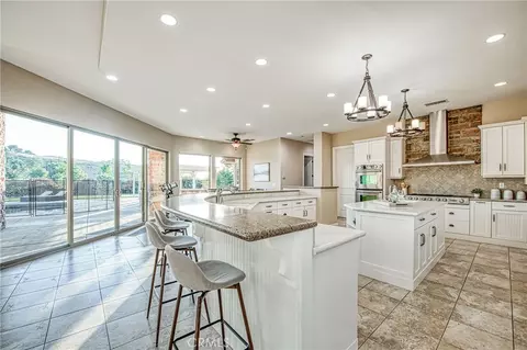 Kitchen - 14209 Academy Oaks Ln, Clovis, CA 93619 photo 4 of 6
