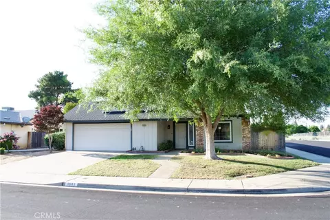 1583 Celeste, Clovis, CA 93611
