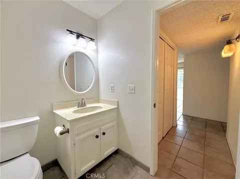 Bath - 1583 Celeste, Clovis, CA 93611 photo 1 of 4