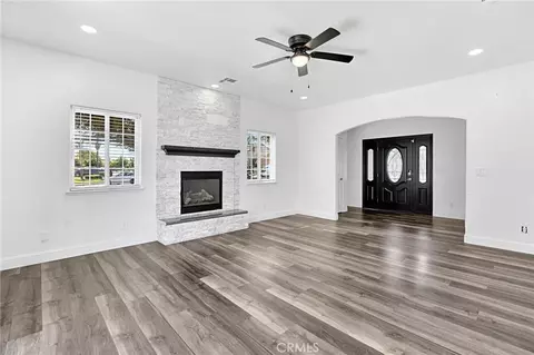 Living - 2632 Kimberly, Madera, CA 93637 photo 3 of 5