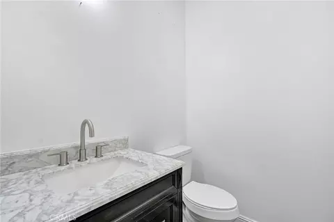 Bath - 2632 Kimberly, Madera, CA 93637 photo 1 of 3