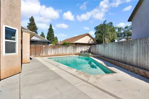 Exterior - 2632 Kimberly, Madera, CA 93637 photo 4 of 6