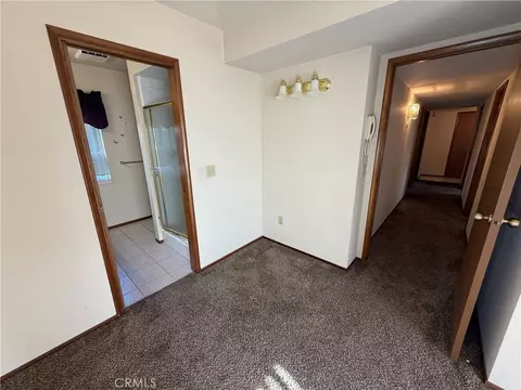 Entry Way - 2431 Judith Ct, Madera, CA 93637 photo 4 of 4
