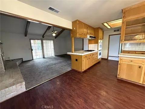 Living - 2431 Judith Ct, Madera, CA 93637 photo 3 of 7