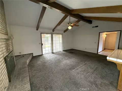 Living - 2431 Judith Ct, Madera, CA 93637 photo 5 of 7
