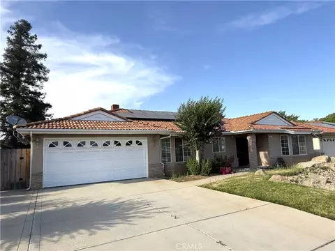 Exterior - 2431 Judith Ct, Madera, CA 93637 photo 2 of 9