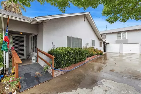 748 N East, Reedley, CA 93654