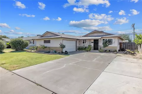 1585 Mulberry Ln, Lemoore, CA 93245 photo 5