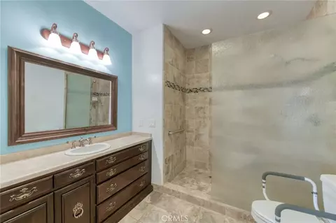 8485 N Madsen, Clovis, CA 93619 photo 37