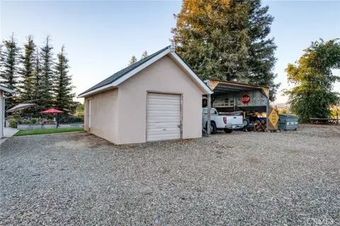 8485 N Madsen, Clovis, CA 93619 photo 10