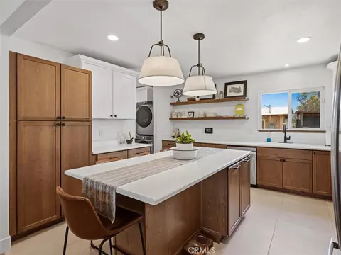 Kitchen - 30664 Donald Ave, Madera, CA 93636 photo 3 of 5