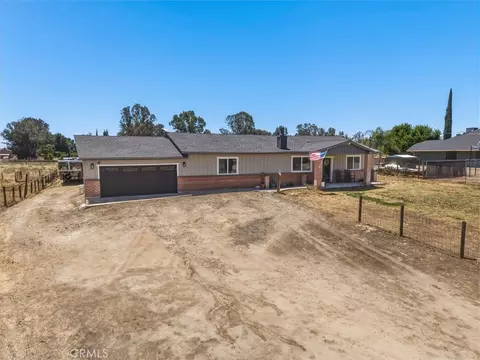 Exterior - 30664 Donald Ave, Madera, CA 93636 photo 2 of 13