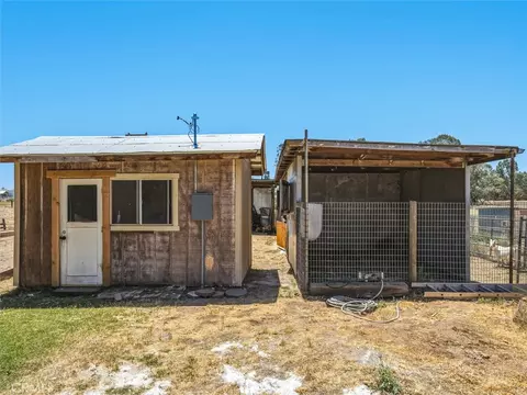 Exterior - 30664 Donald Ave, Madera, CA 93636 photo 10 of 13