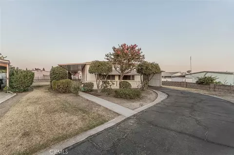 1701 Dinuba Ave #42, Selma, CA 93662