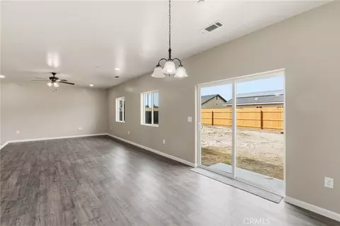 Living - 3446 E Grove Ave, Visalia, CA 93292 photo 3 of 6