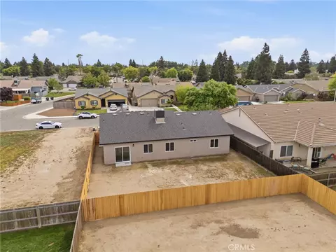 View/Area - 3446 E Grove Ave, Visalia, CA 93292 photo 2 of 10