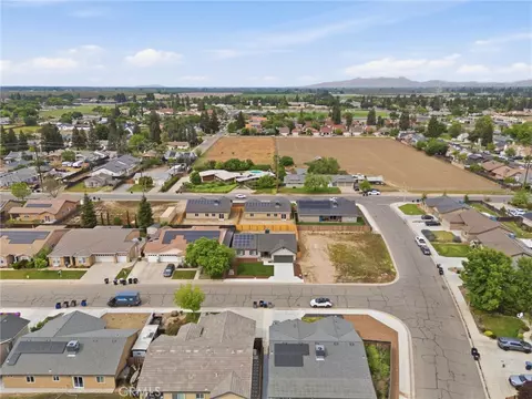 View/Area - 3446 E Grove Ave, Visalia, CA 93292 photo 8 of 10