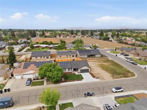 View/Area - 3446 E Grove Ave, Visalia, CA 93292 photo 10 of 10