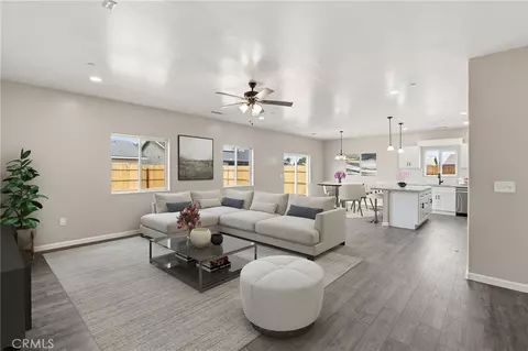 Living - 3446 E Grove Ave, Visalia, CA 93292 photo 5 of 6