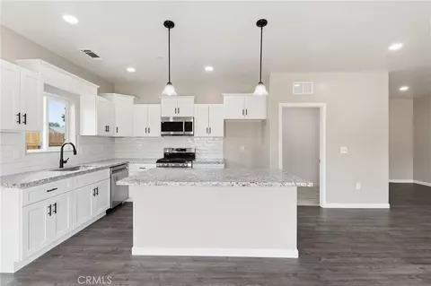Other - 3446 E Grove Ave, Visalia, CA 93292 photo 2 of 8