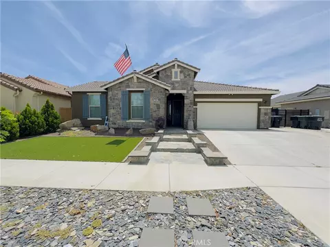 1849 W Porter, Visalia, CA 93291