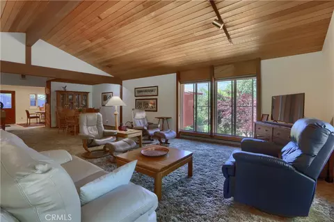 Living - 39670 Highview, Oakhurst, CA 93644 photo 4 of 7