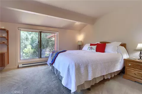 Bedroom - 39670 Highview, Oakhurst, CA 93644 photo 1 of 6