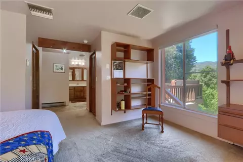 Bedroom - 39670 Highview, Oakhurst, CA 93644 photo 2 of 6