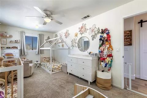 Bedroom - 17421 Mark Rd, Madera, CA 93636 photo 6 of 6