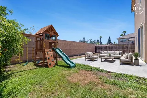 Exterior - 1135 N Whittier Ave, Clovis, CA 93611 photo 5 of 8