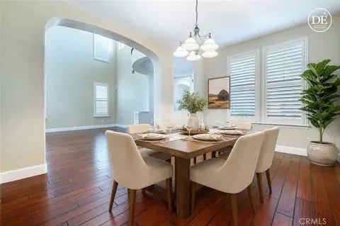 Dining - 1135 N Whittier Ave, Clovis, CA 93611 photo 1 of 1