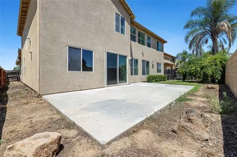 Exterior - 1135 N Whittier Ave, Clovis, CA 93611 photo 3 of 8
