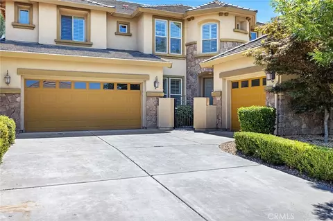 Exterior - 1135 N Whittier Ave, Clovis, CA 93611 photo 2 of 8