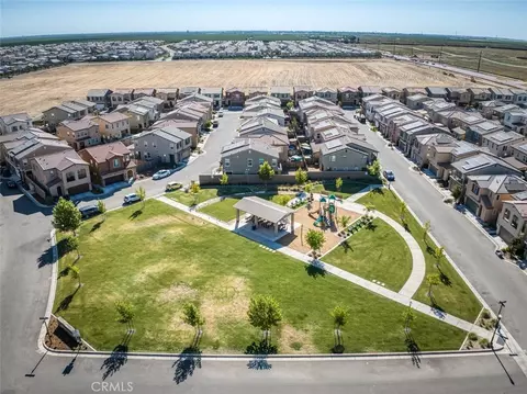 View/Area - 836 Winchell W, Madera, CA 93636 photo 4 of 6