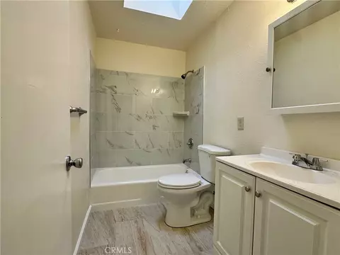 Bath - 2581 E Gerard, Merced, CA 95341 photo 1 of 2