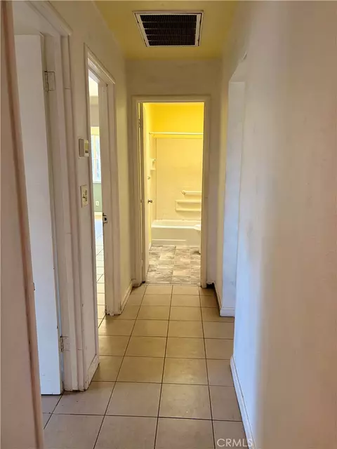 Entry Way - 2581 E Gerard, Merced, CA 95341 photo 1 of 2