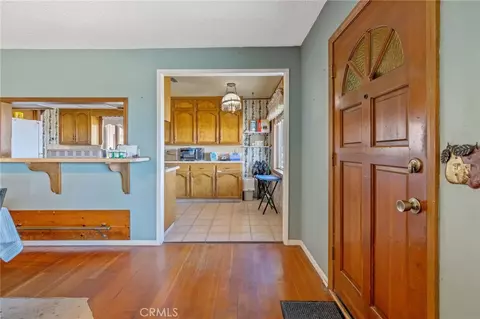 Entry Way - 16565 Lacey Blvd, Lemoore, CA 93245 photo 1 of 2