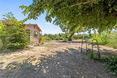 Exterior - 16565 Lacey Blvd, Lemoore, CA 93245 photo 12 of 14