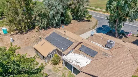 View/Area - 16565 Lacey Blvd, Lemoore, CA 93245 photo 2 of 4