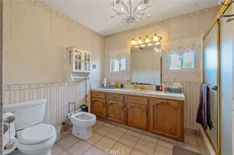 Bath - 16565 Lacey Blvd, Lemoore, CA 93245 photo 2 of 3