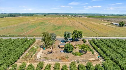 View/Area - 16565 Lacey Blvd, Lemoore, CA 93245 photo 4 of 4